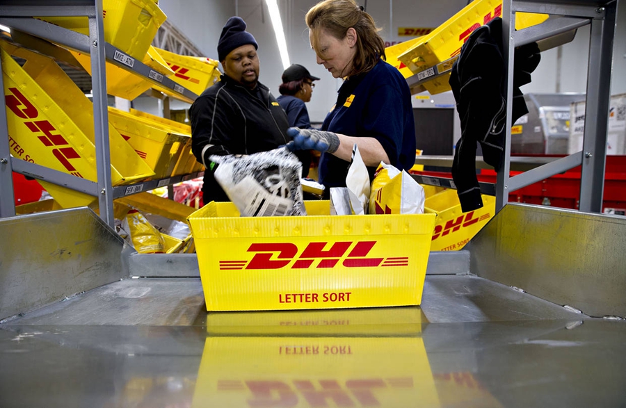 物流机械人的因地造宜与适才合用 DHL开发多元系统的利用与治理