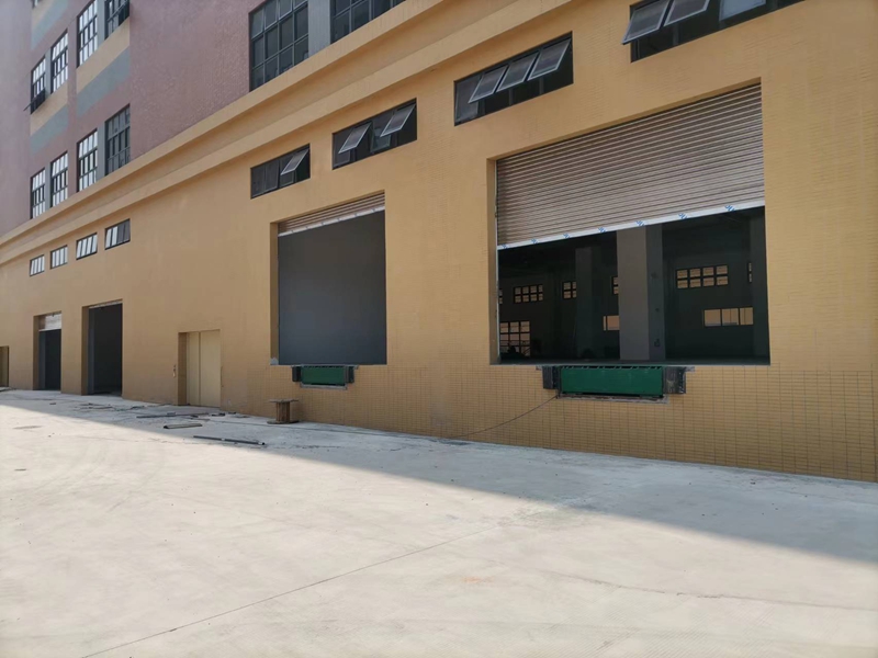仓库装卸平台 仓库装卸平台